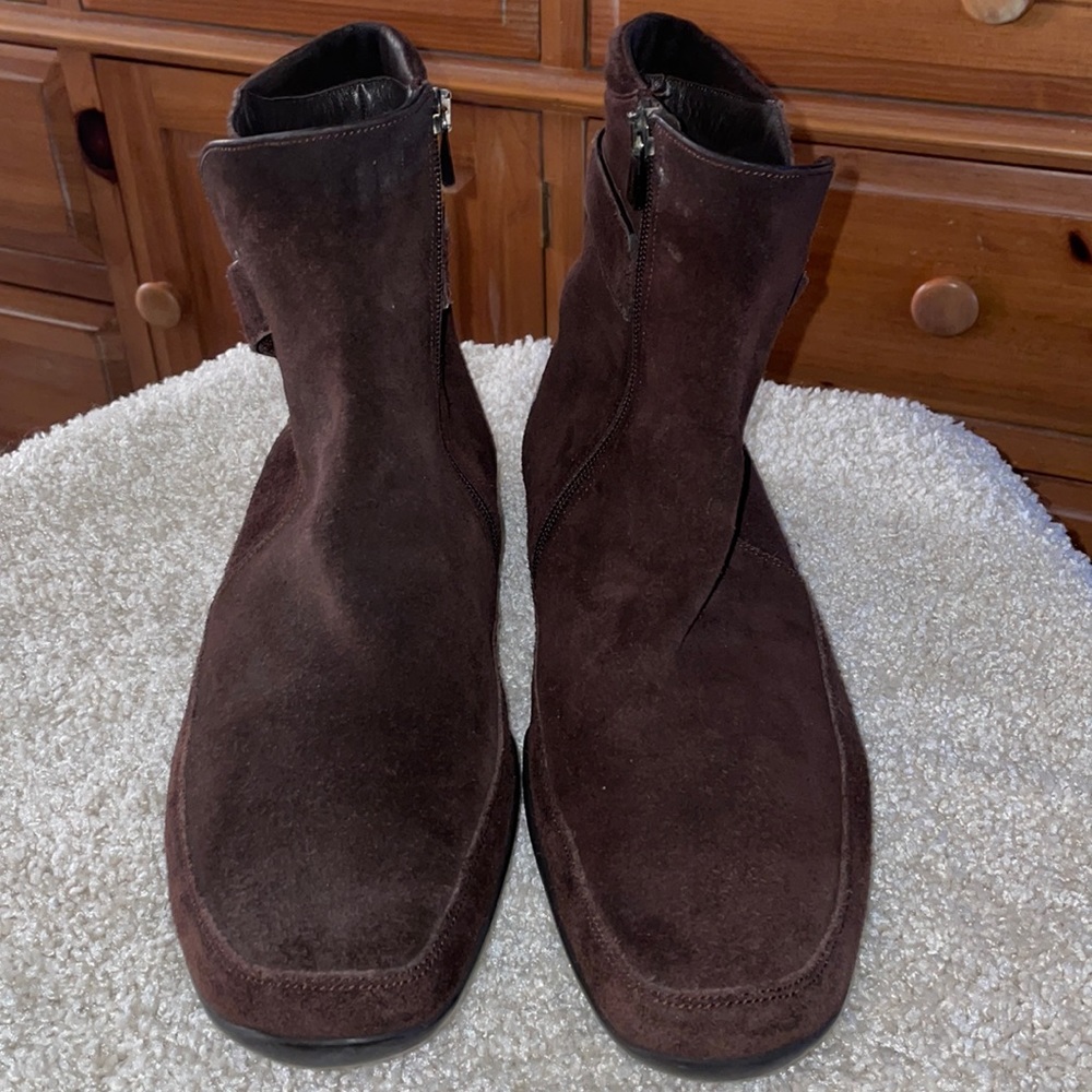 Bally Suede men boot Size 10